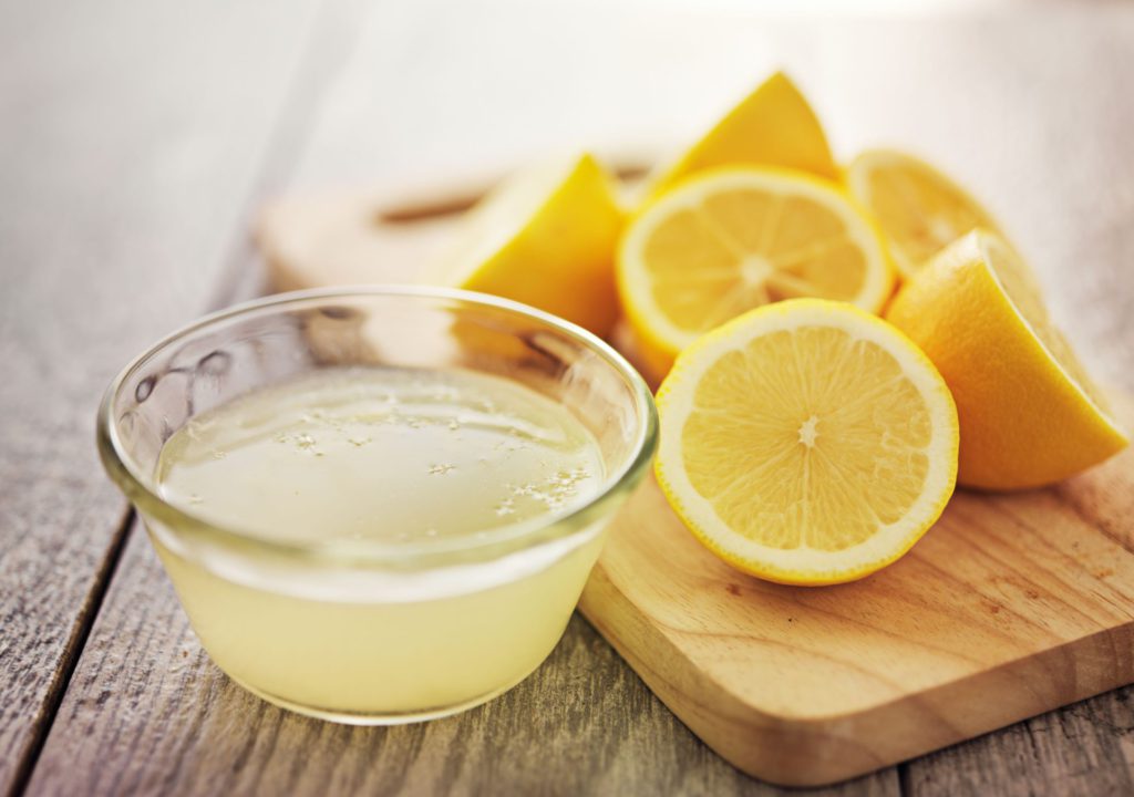 natural alternatives to deodorants lemon